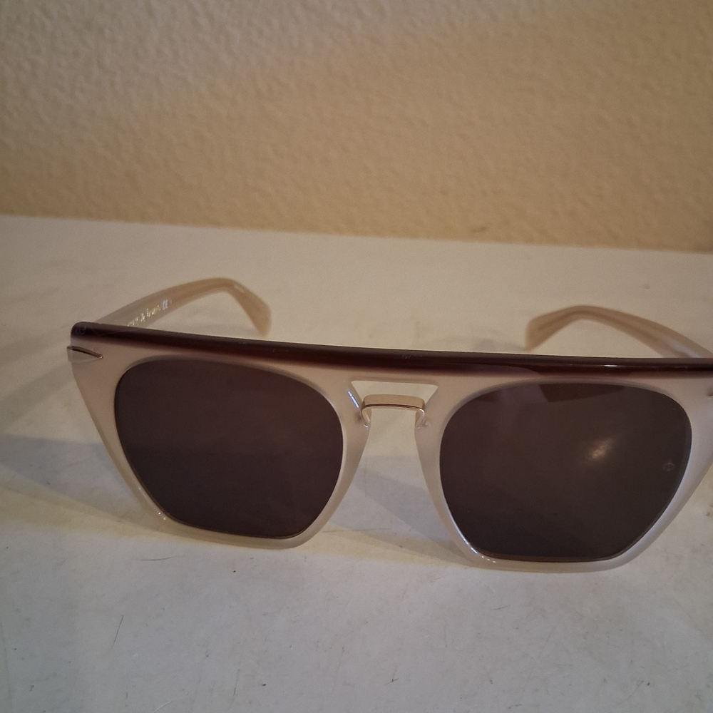 rag & bone Nude Beige Sunglasses with Gold Logo